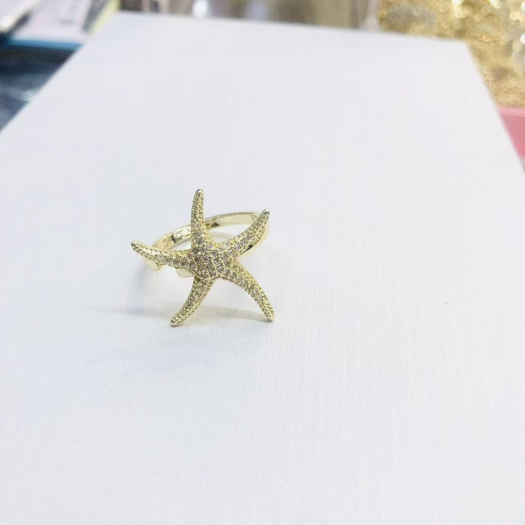 Stylish Resort-style Starfish Ring