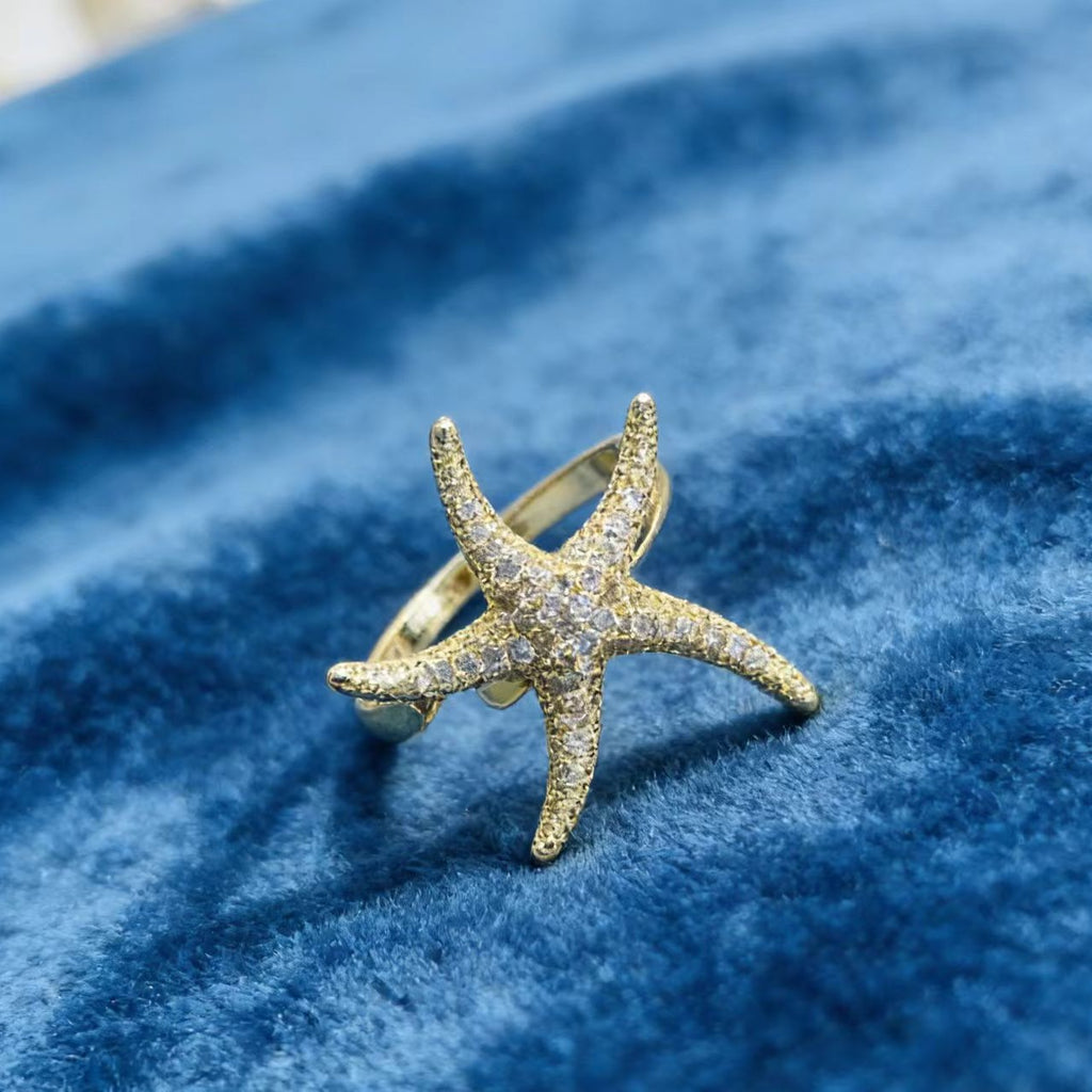 Stylish Resort-style Starfish Ring